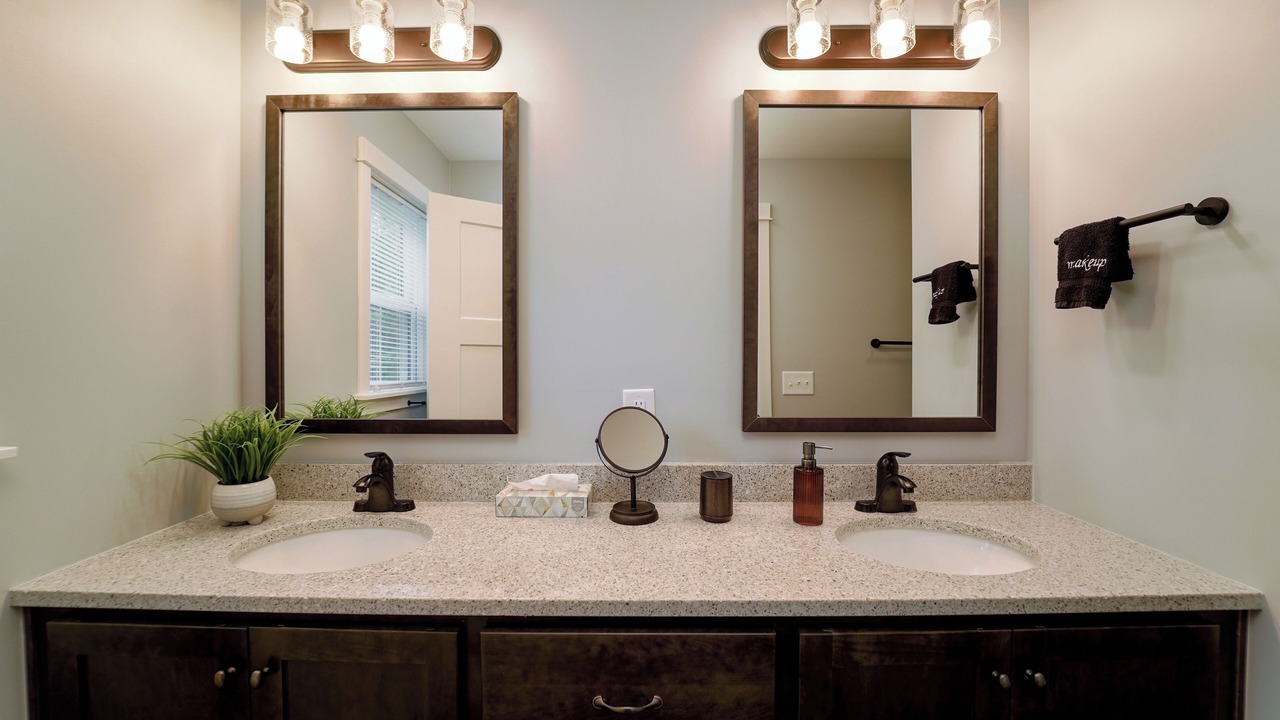 Photo of Bathroom in Miami Park