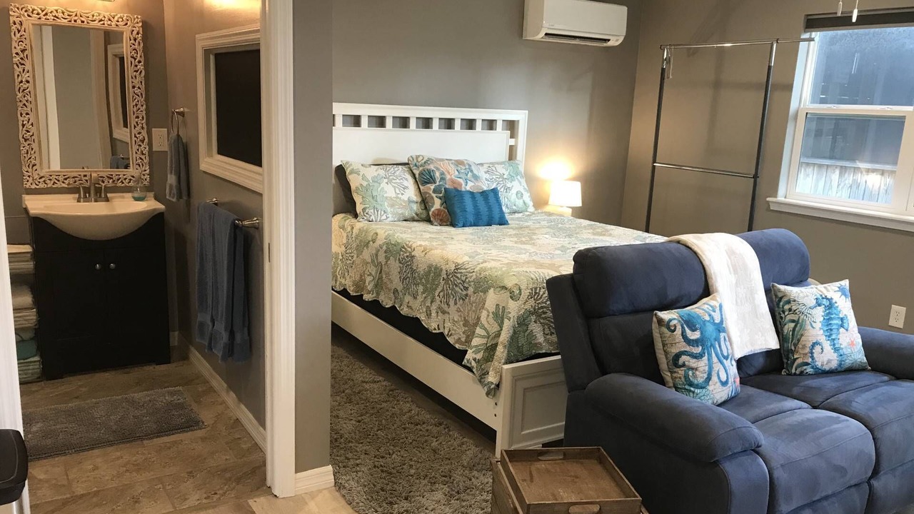 Photo of Bathroom in Jacksonville Beach