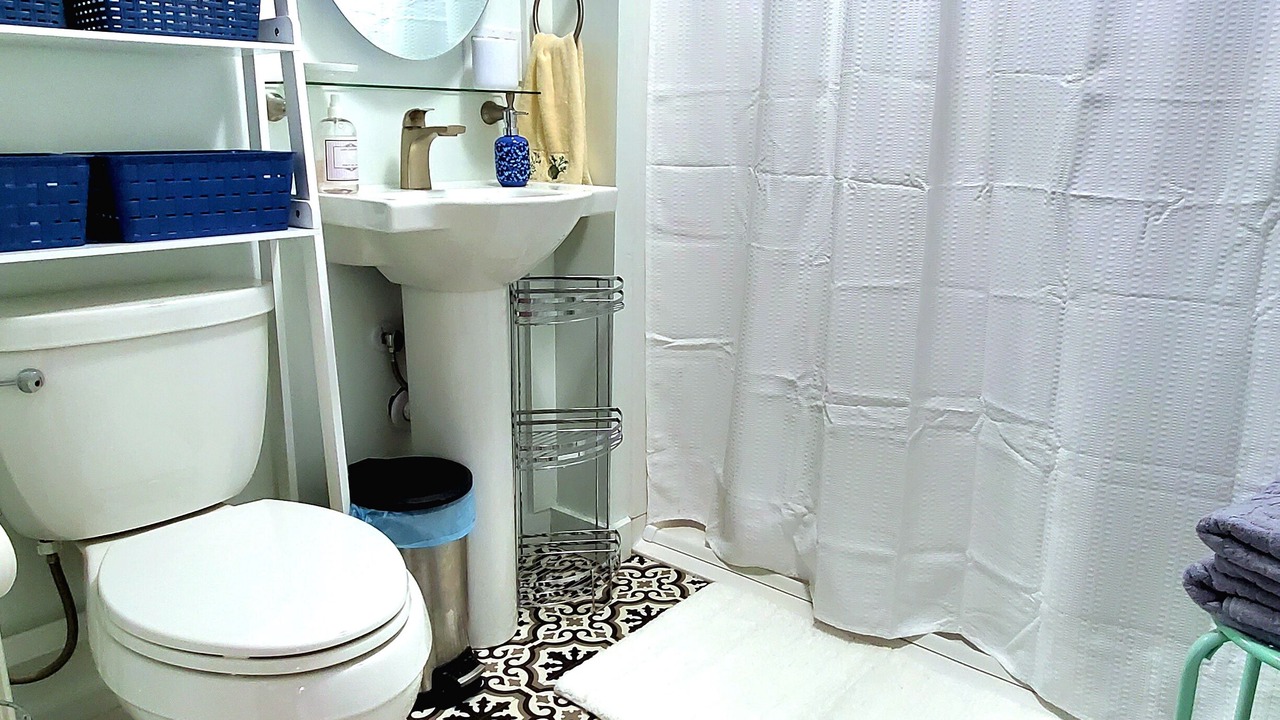 Photo of Bathroom in Dunkirk