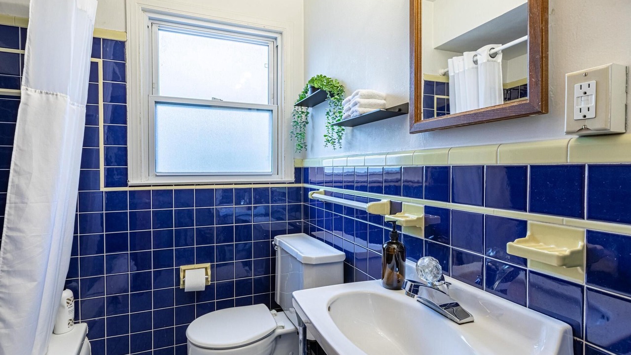 Photo of Bathroom in Dicken