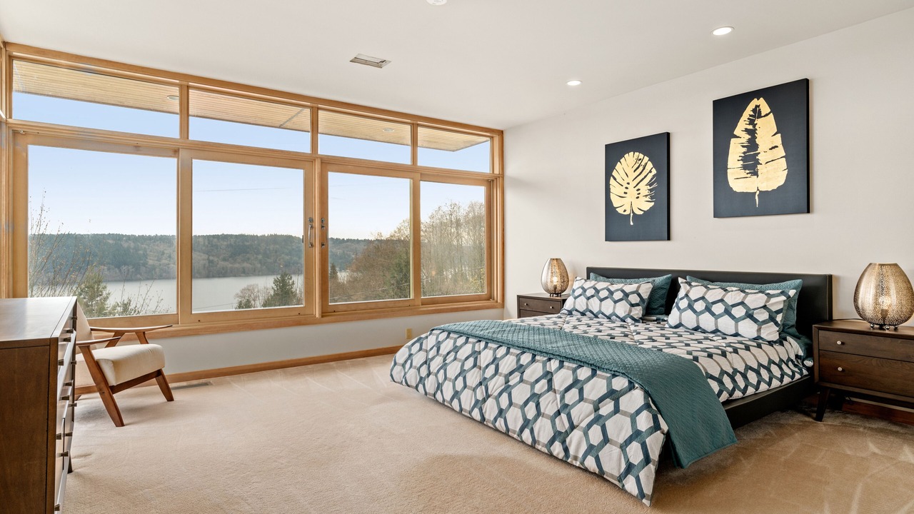 Photo of Bedroom in Lake Forest Park