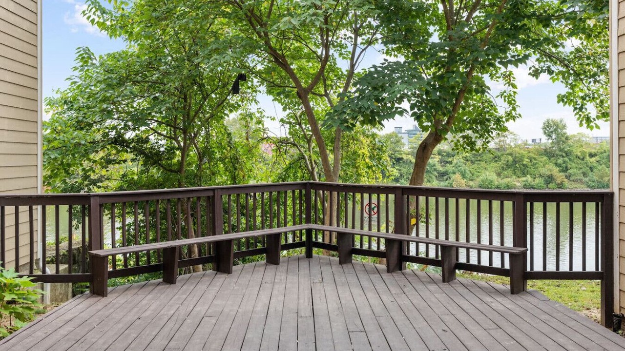 Photo of Patio Balcony in East Bank