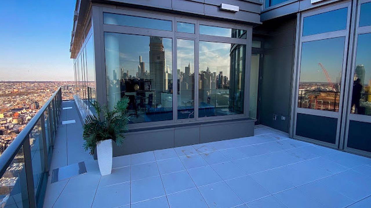 Photo of Patio Balcony in Hunters Point