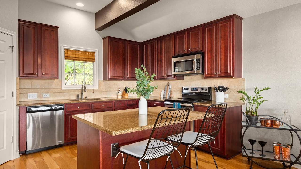Photo of Kitchen in Point Venture