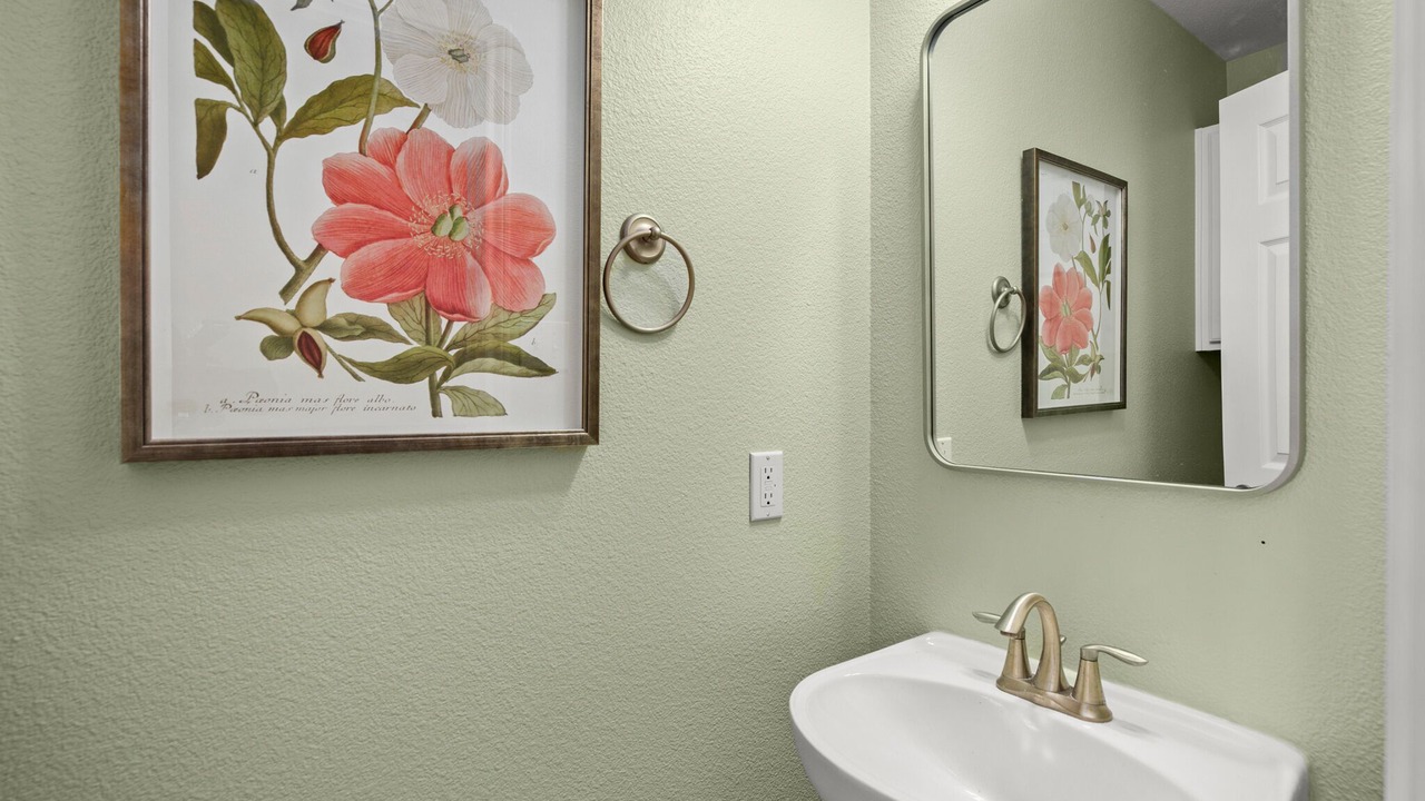 Photo of Bathroom in Point Venture