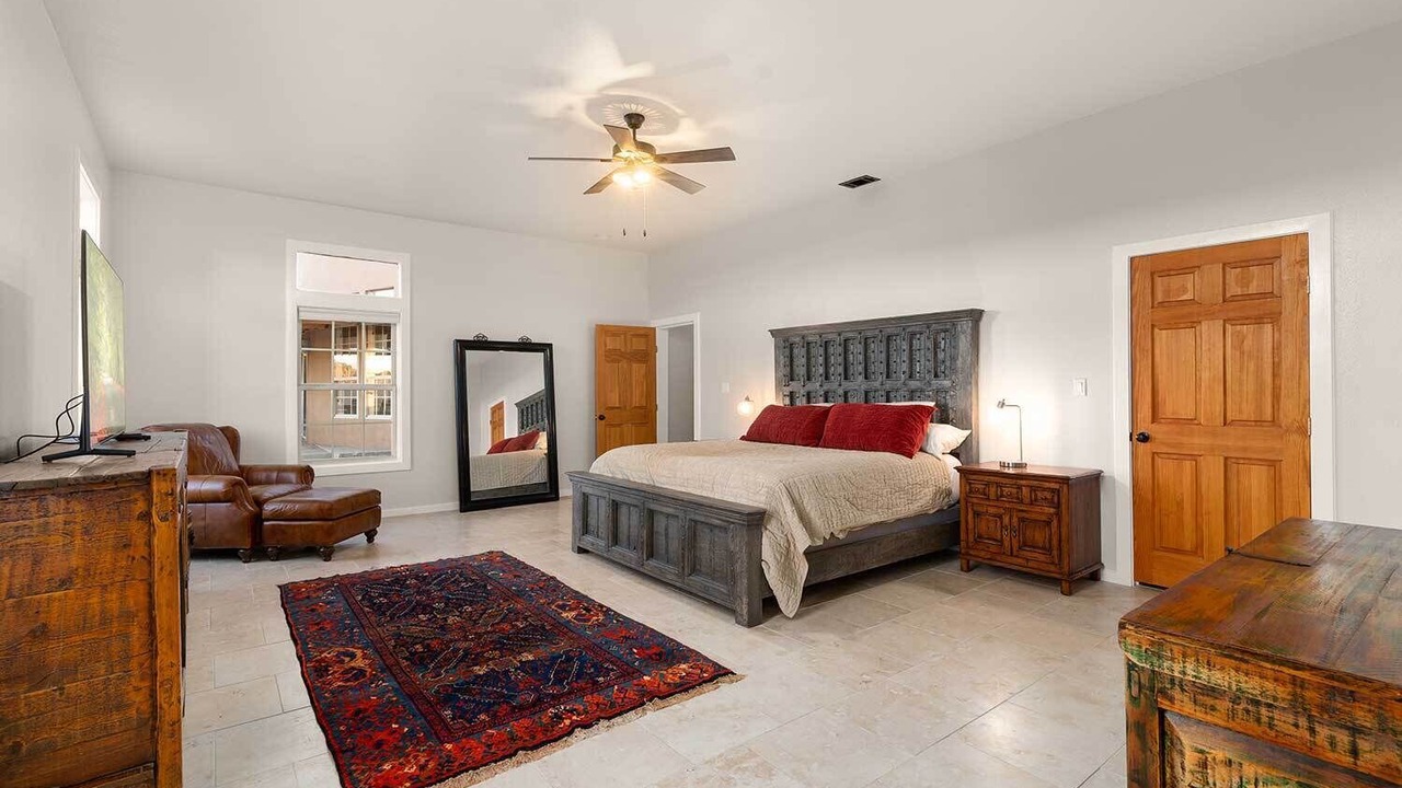 Photo of Bedroom in Canoncito