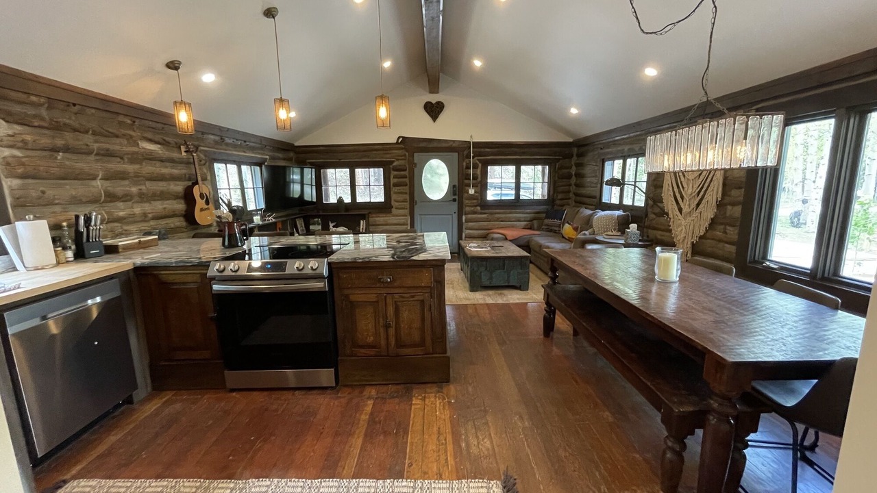 Photo of Bedroom in Allenspark