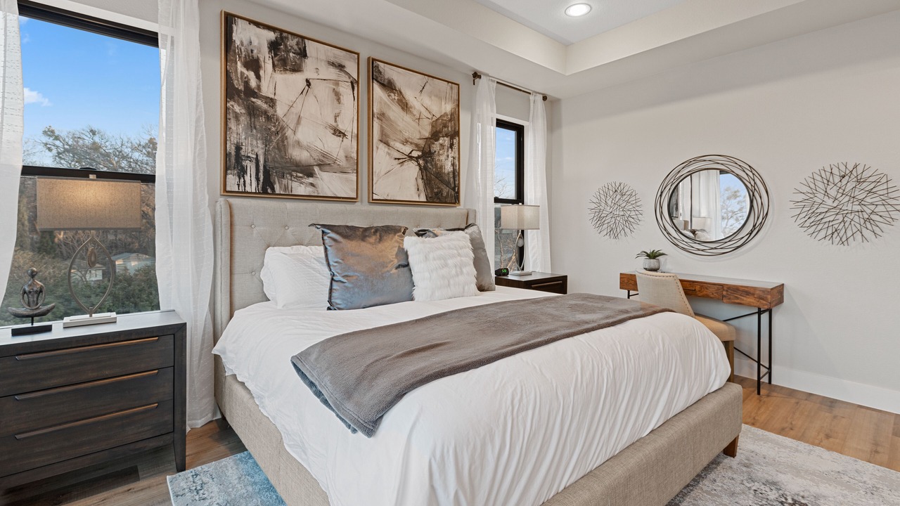 Photo of Bedroom in The Colony