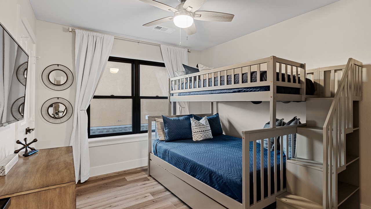 Photo of Bedroom in The Colony