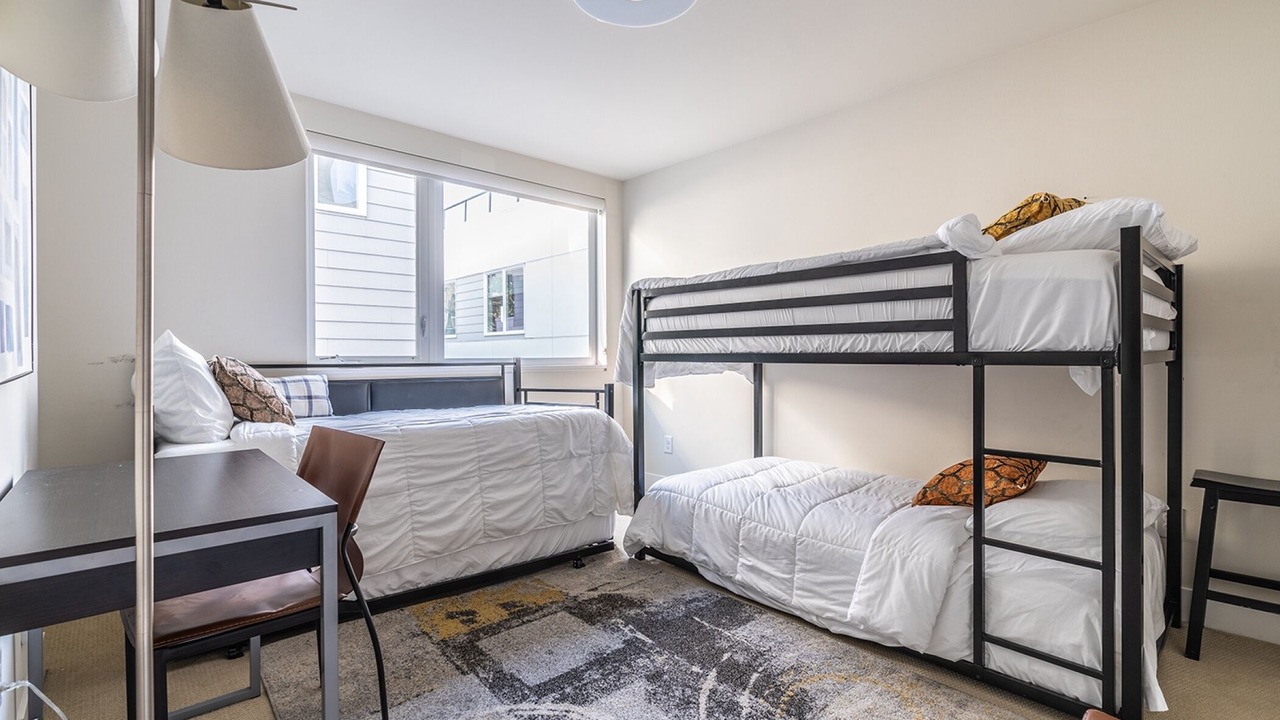 Photo of Bedroom in Eastlake