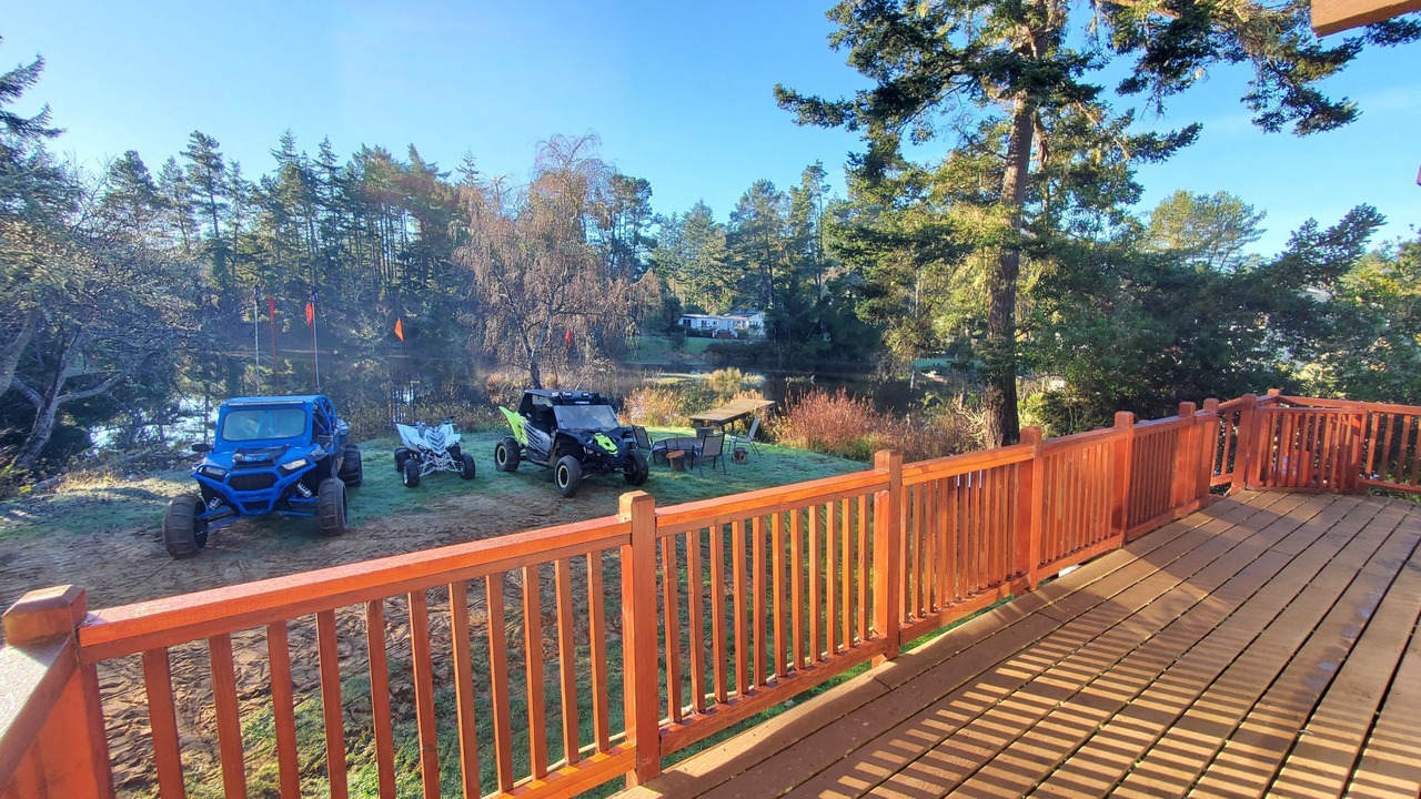 Photo of Others in Saunders Lake