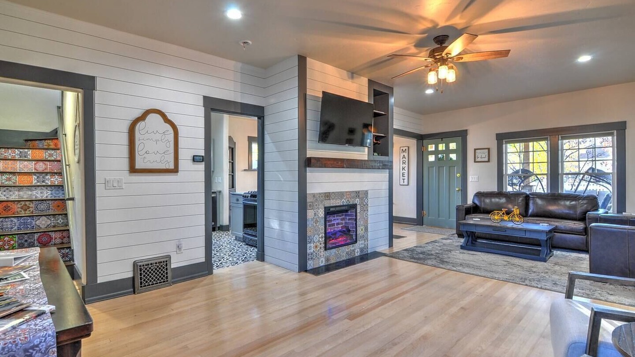 Photo of Livingroom in Grand Junction