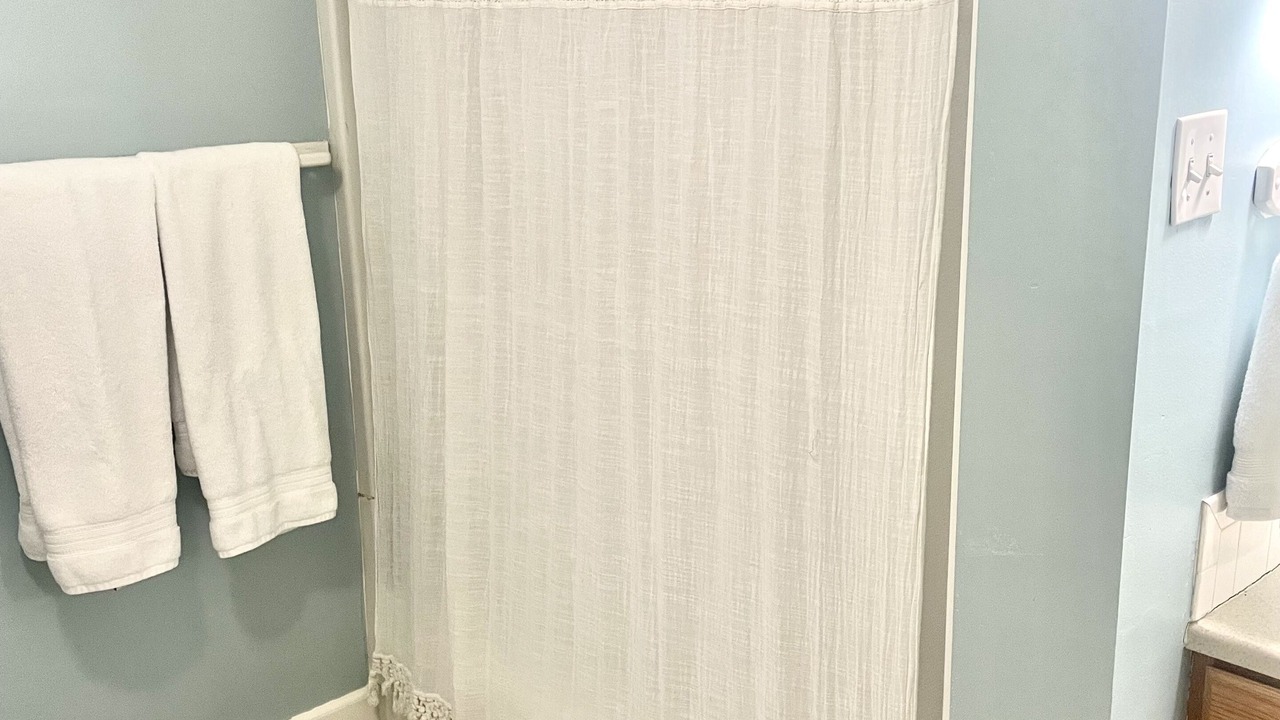 Photo of Bathroom in West Colfax