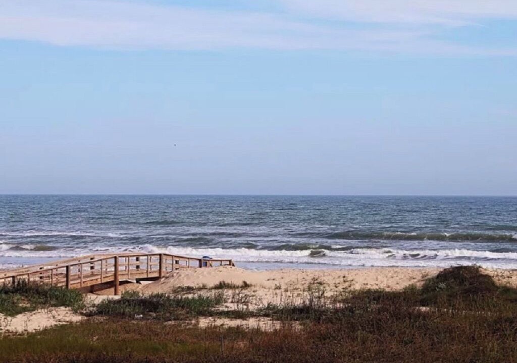 Photo of Others in Surfside Beach