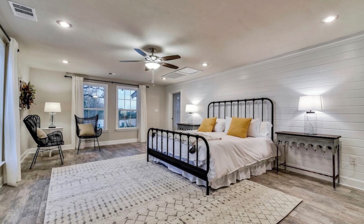 Photo of Bedroom in Dripping Springs