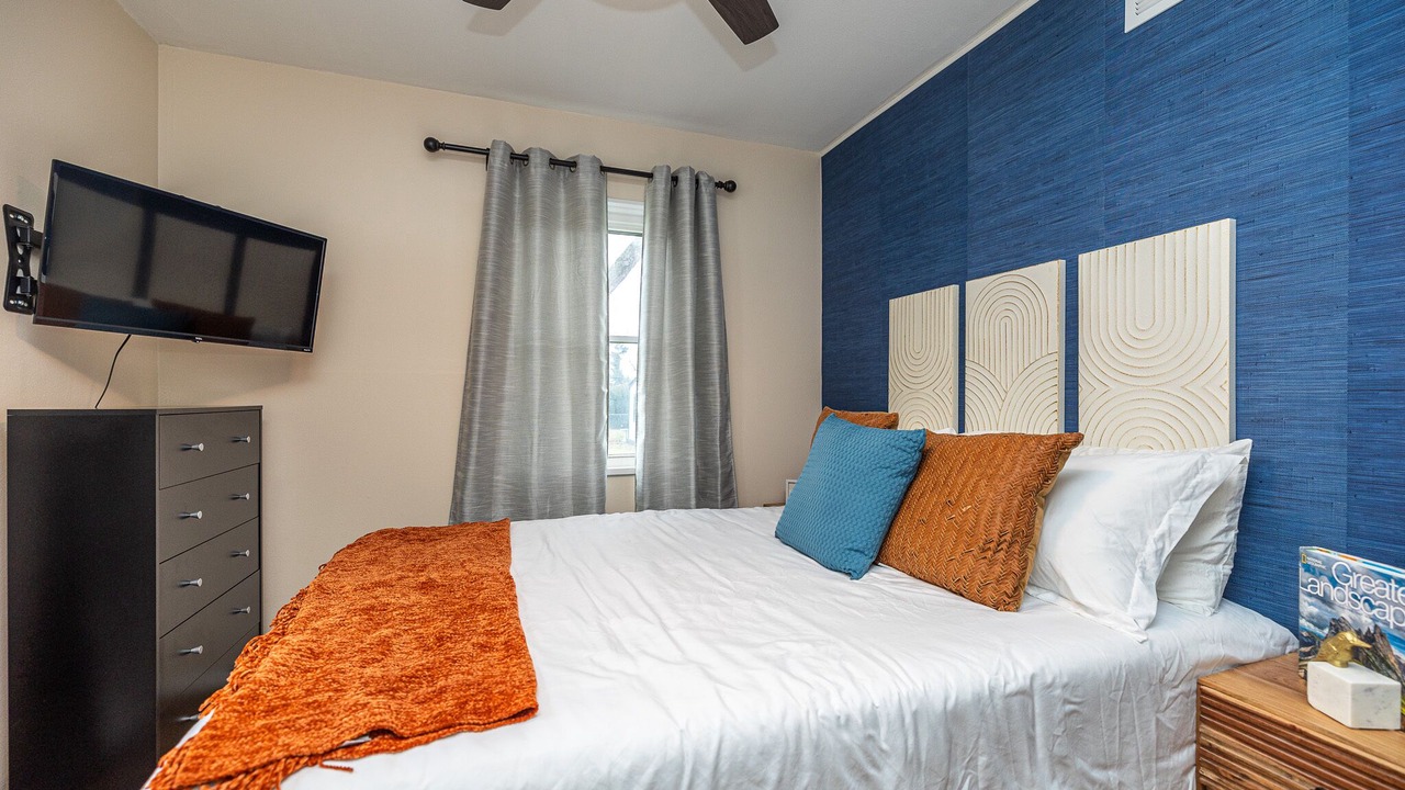 Photo of Bedroom in Cleveland