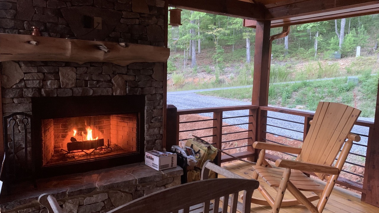 Photo of Livingroom in Morganton