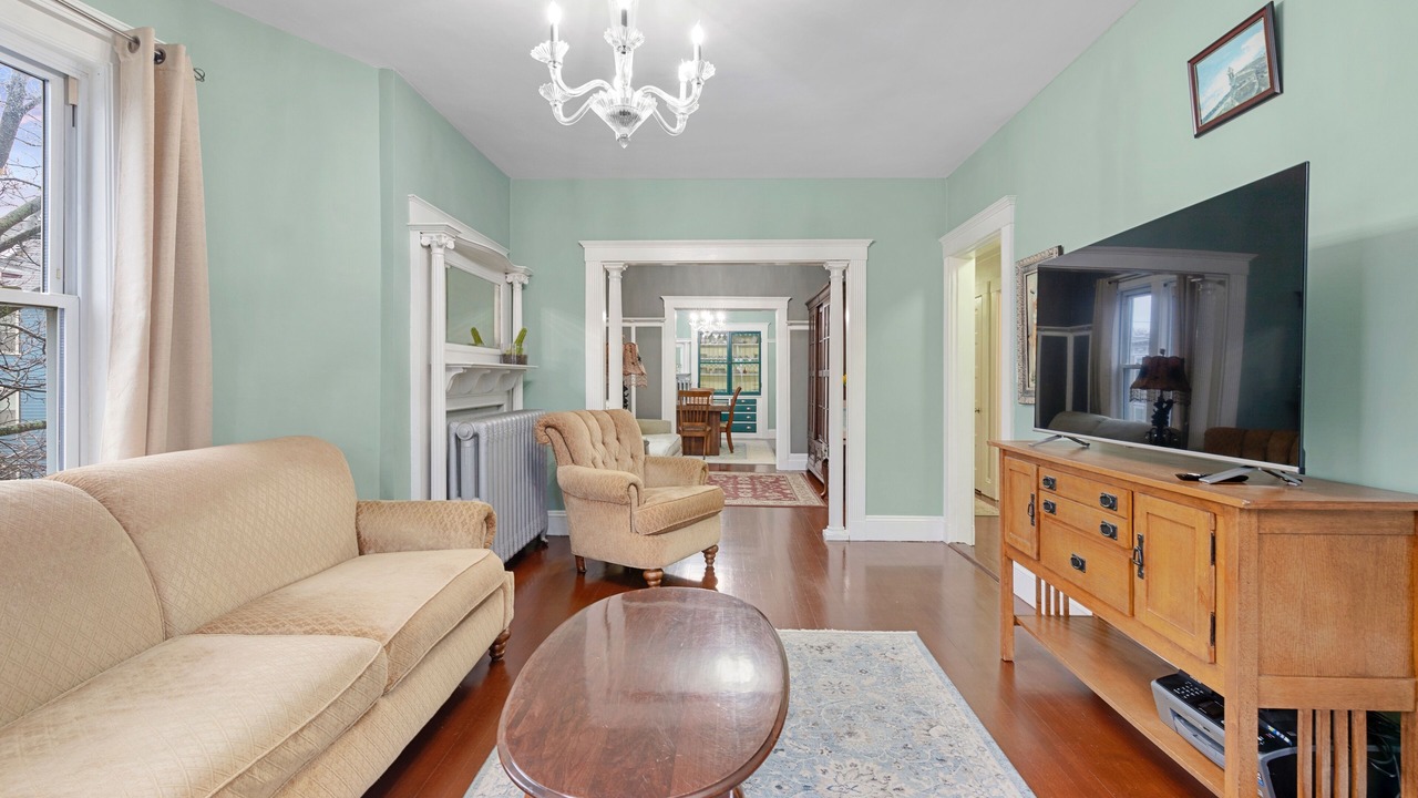 Photo of Livingroom in Dorchester