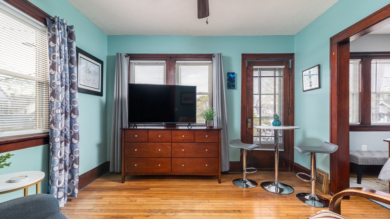 Photo of Livingroom in Tremont