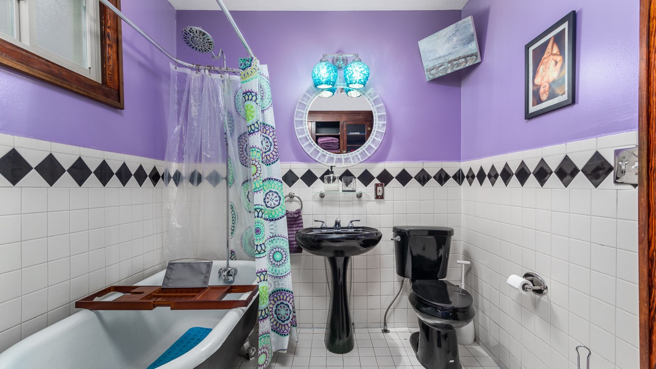 Photo of Bathroom in Tremont