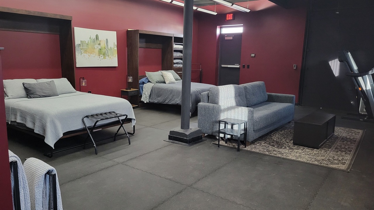 Photo of Bedroom in Crossroads Arts District