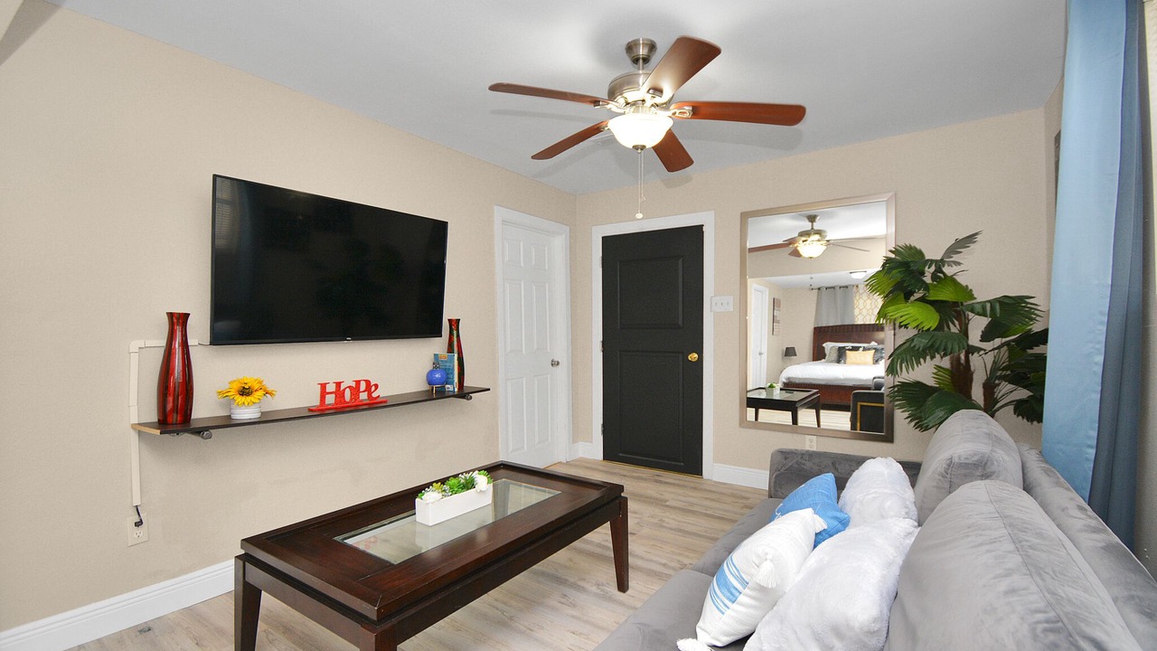 Photo of Livingroom in Texas City