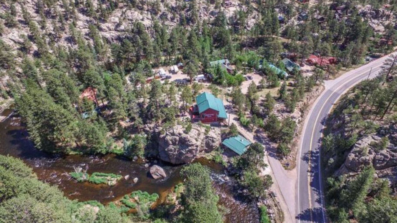 Photo of Outdoor in Drake