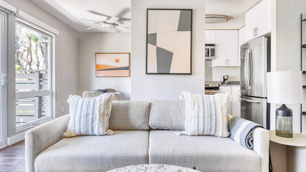 Photo of Livingroom in Foster City