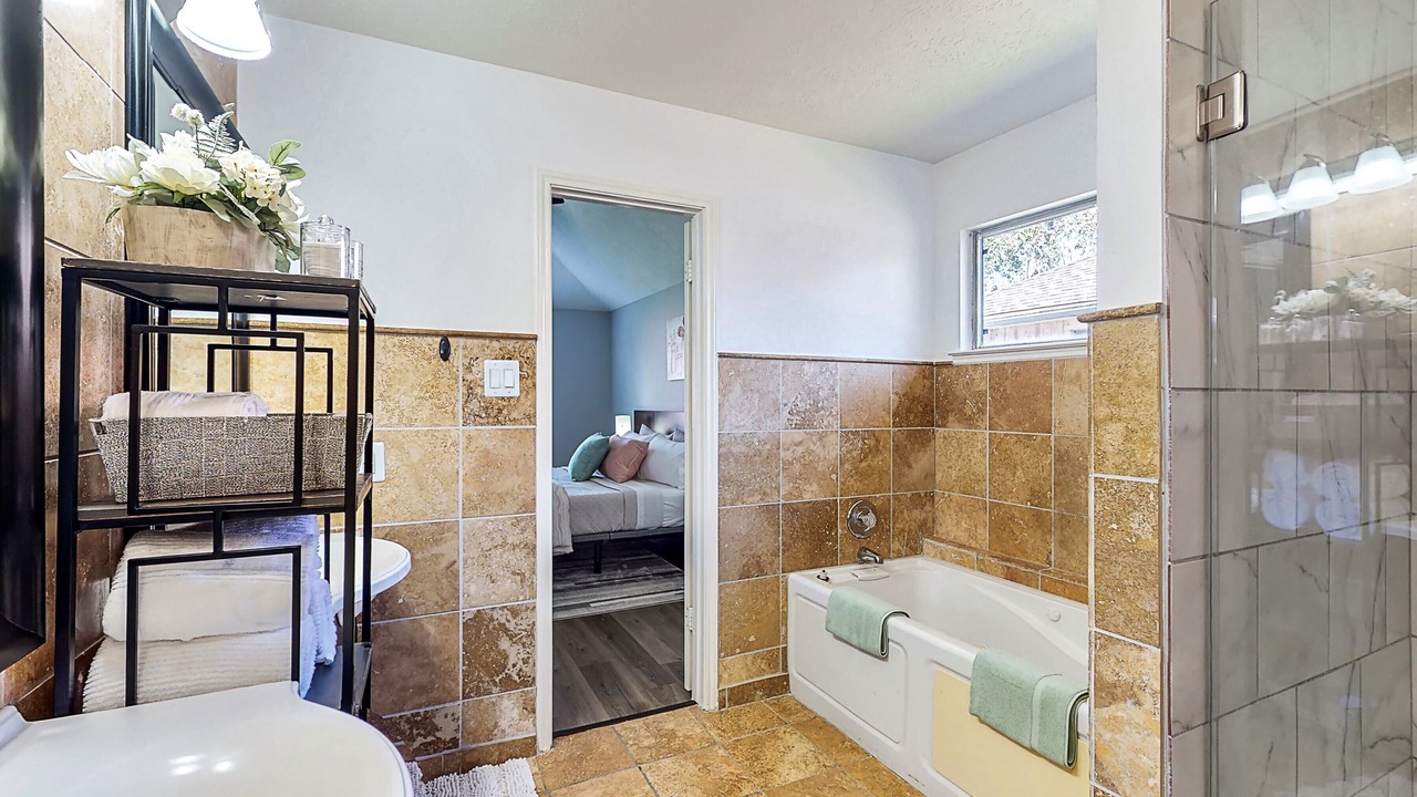 Photo of Bathroom in Pearland