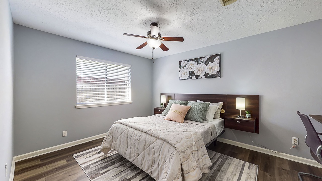 Photo of Bedroom in Pearland