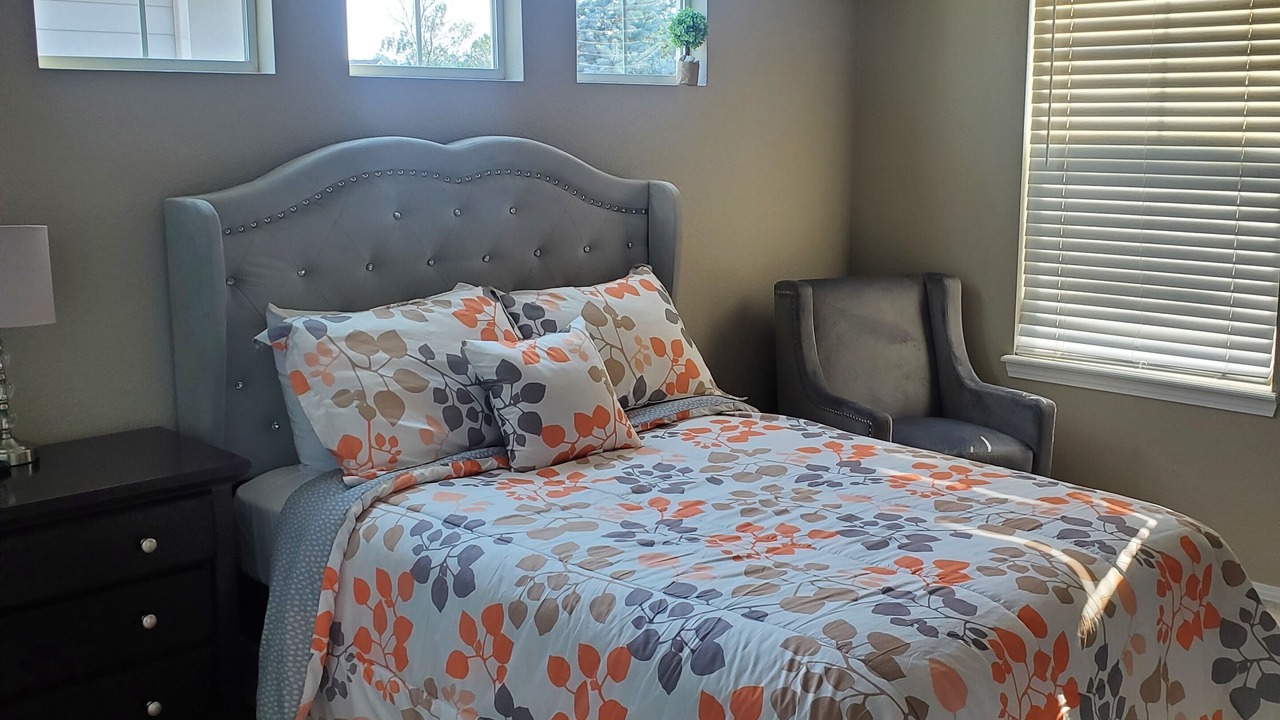 Photo of Bedroom in The Pinery