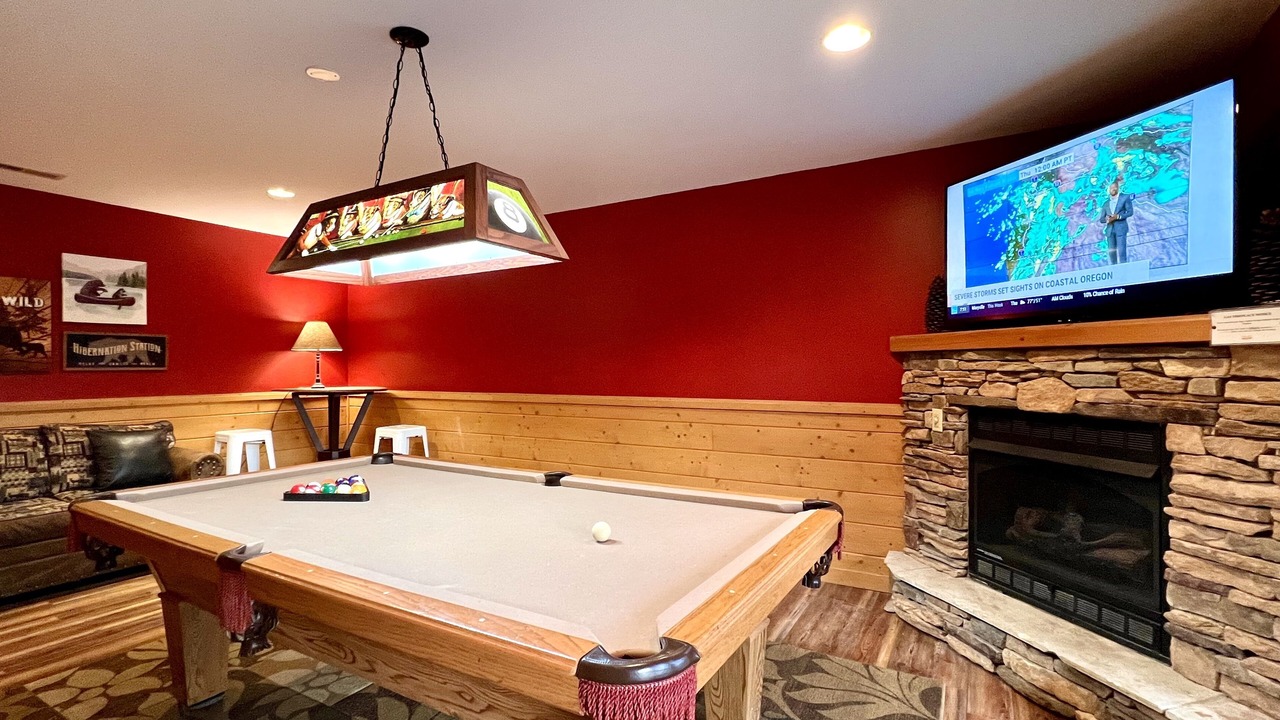 Photo of Livingroom in Black Bear Falls