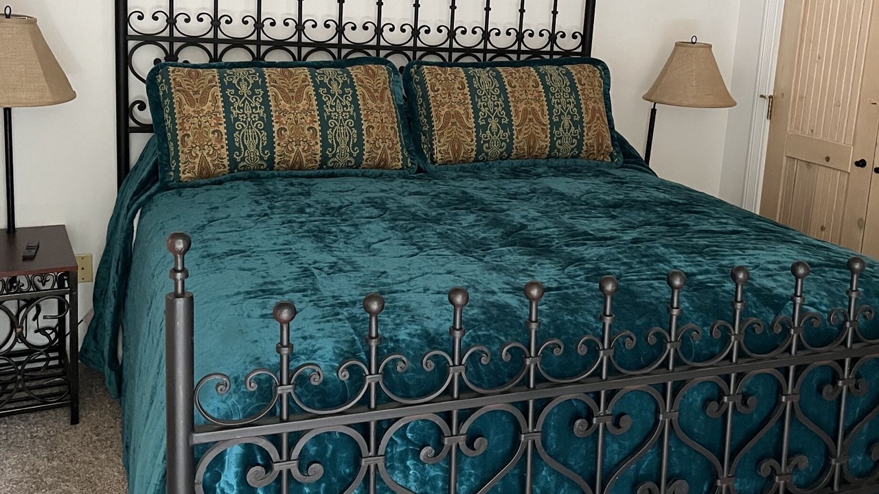 Photo of Bedroom in South Capitol