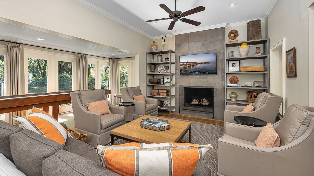 Photo of Livingroom in Demere Park