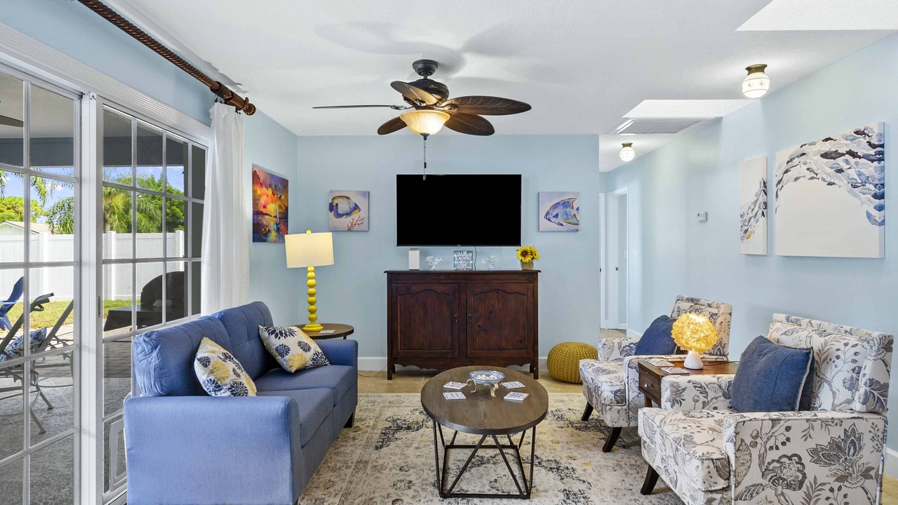 Photo of Bedroom in Eastview Manor