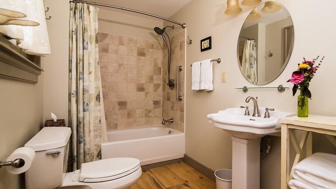 Photo of Bathroom in Keene