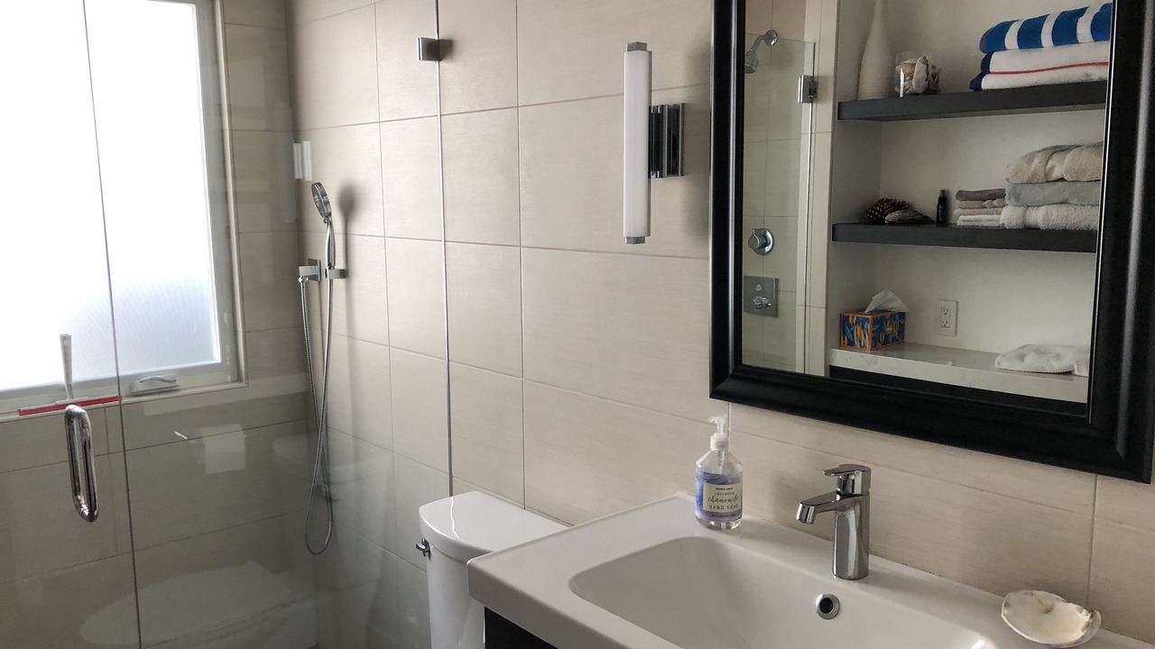 Photo of Bathroom in Hillcrest