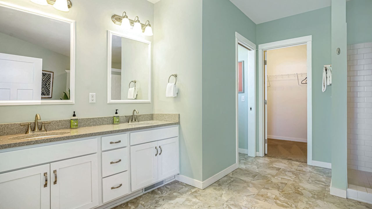 Photo of Bathroom in Miami Park