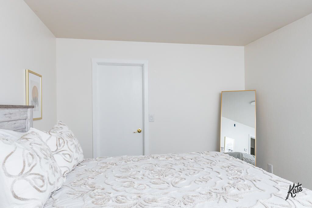 Photo of Bedroom in Fairbanks