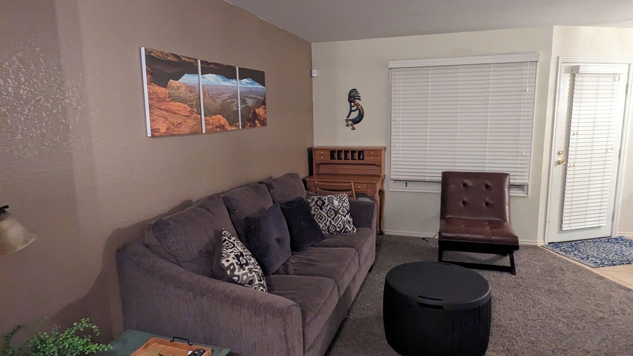 Photo of Livingroom in St. George