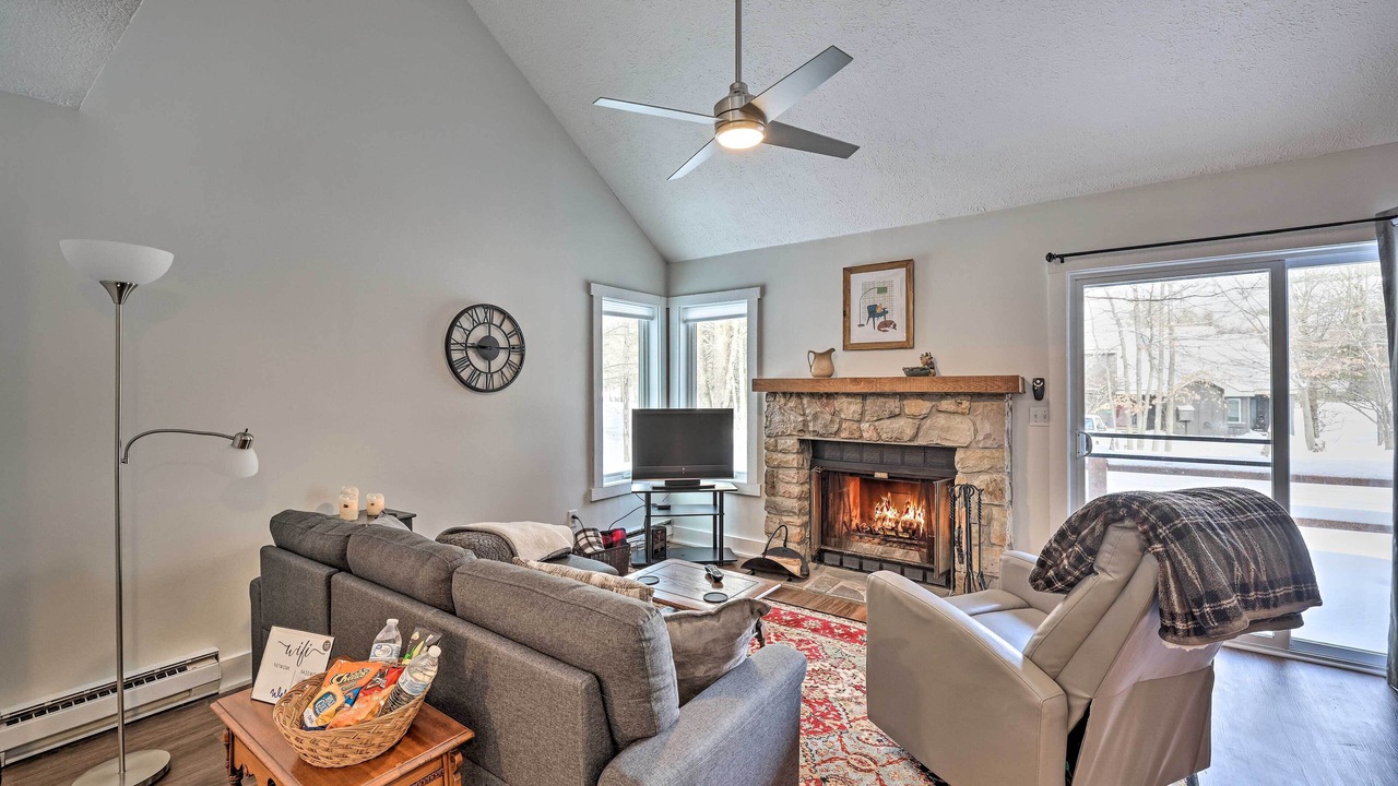 Photo of Livingroom in White Haven