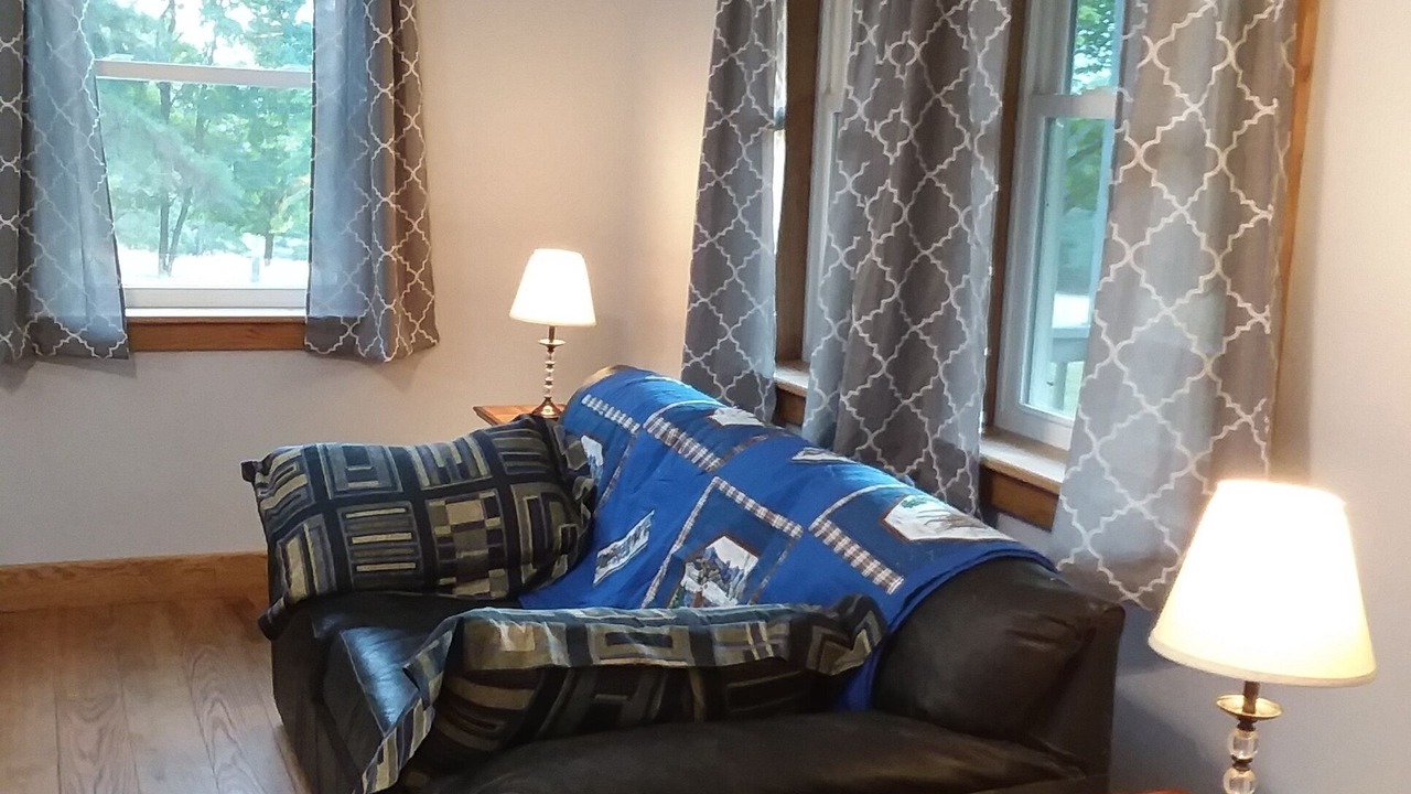 Photo of Livingroom in Monterey