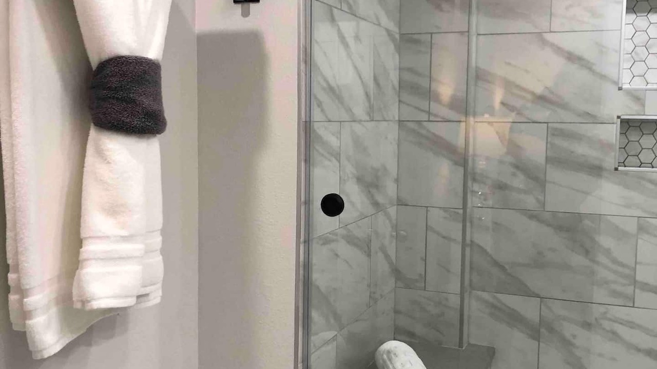 Photo of Bathroom in Silverton