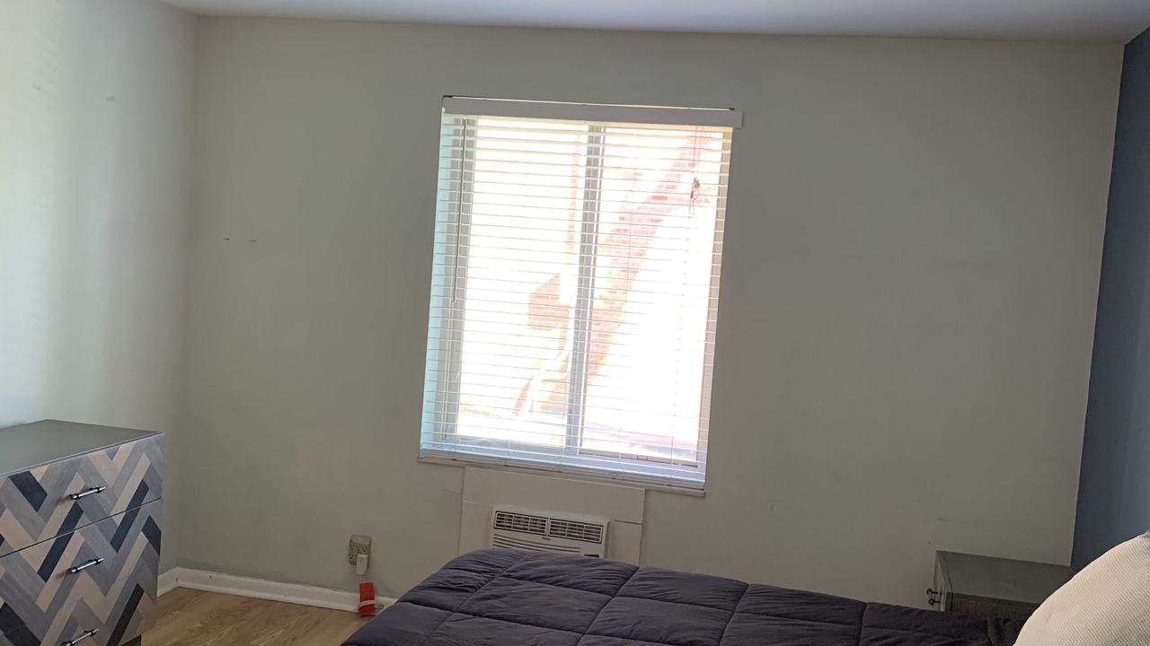 Photo of Bedroom in Hillsboro West End