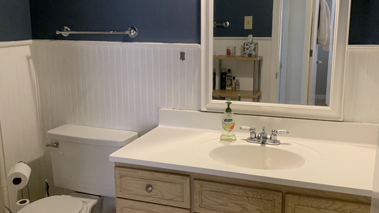 Photo of Bathroom in Hillsboro West End