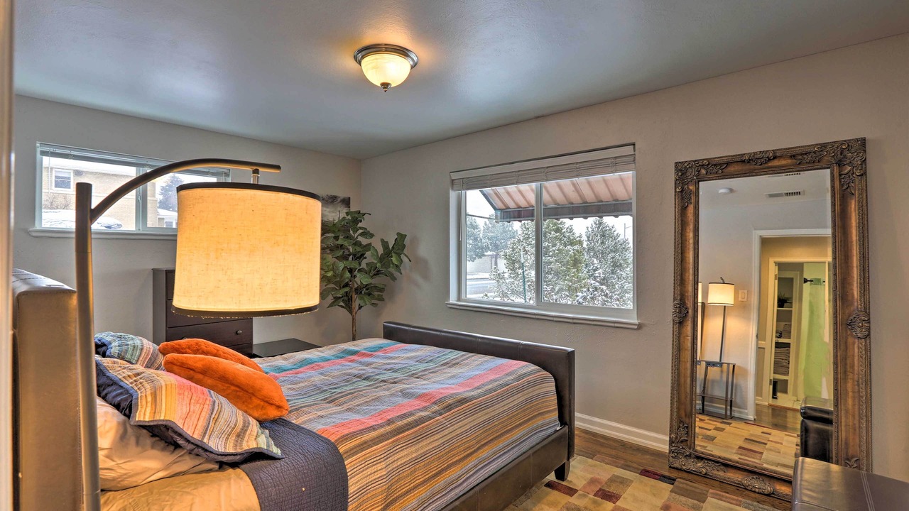 Photo of Bedroom in Edgewater
