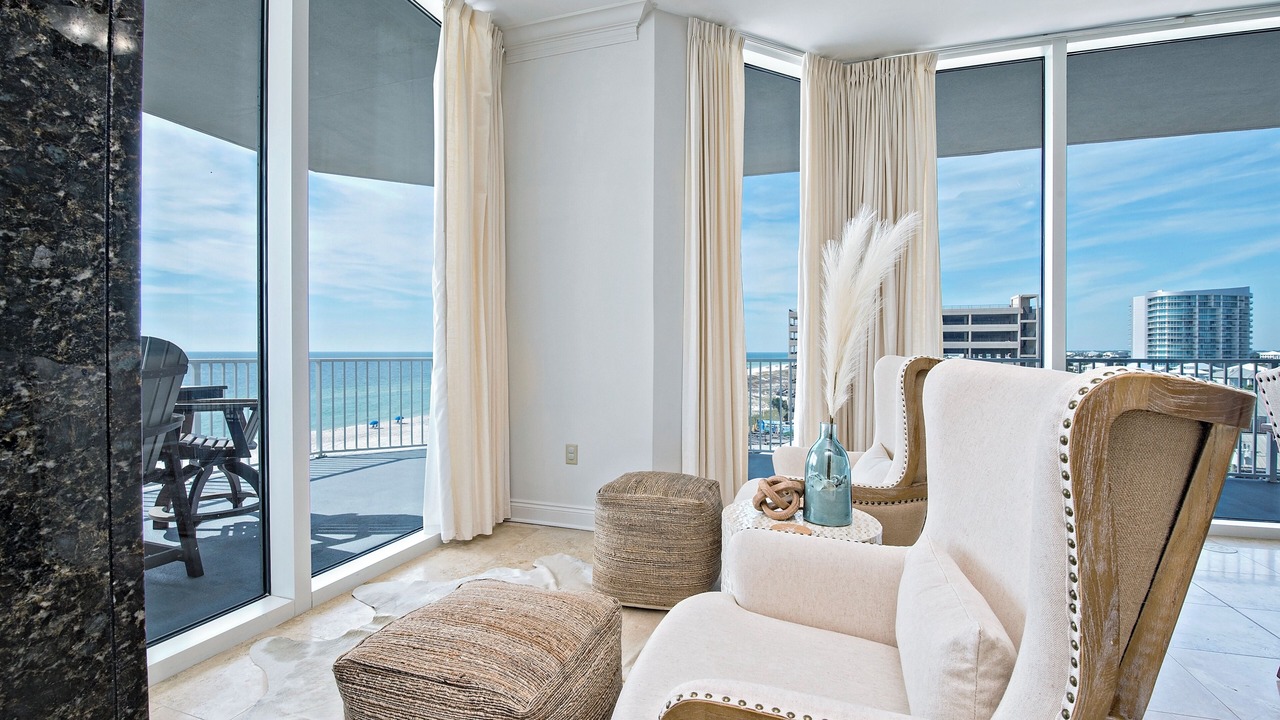 Photo of Livingroom in Ono Island