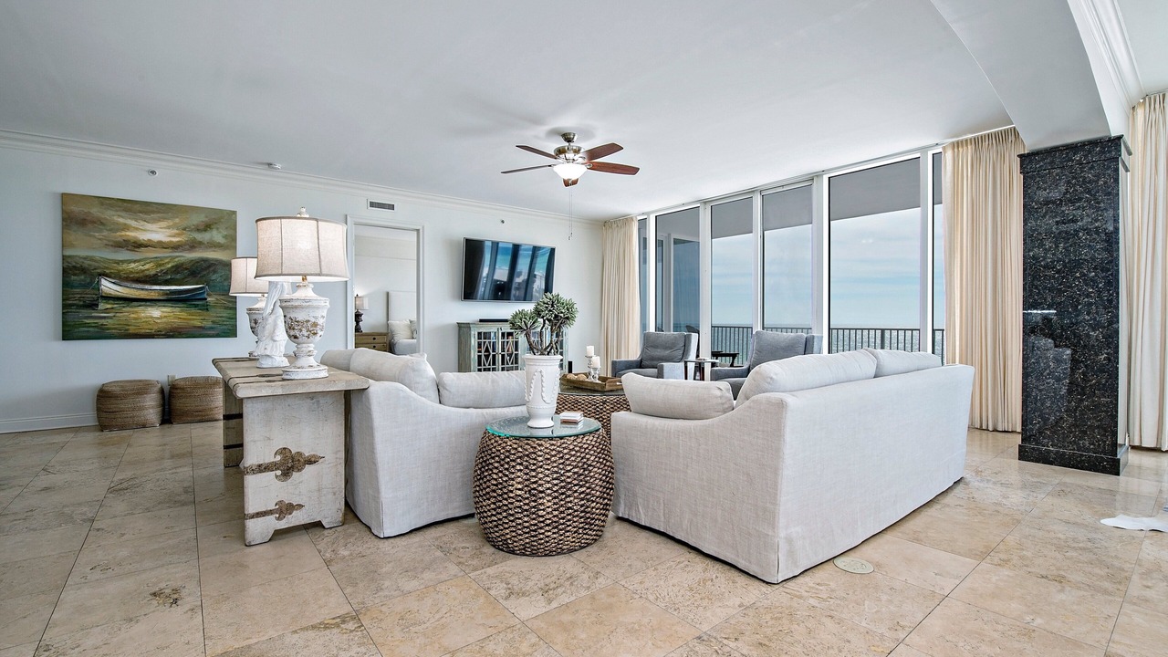 Photo of Livingroom in Ono Island