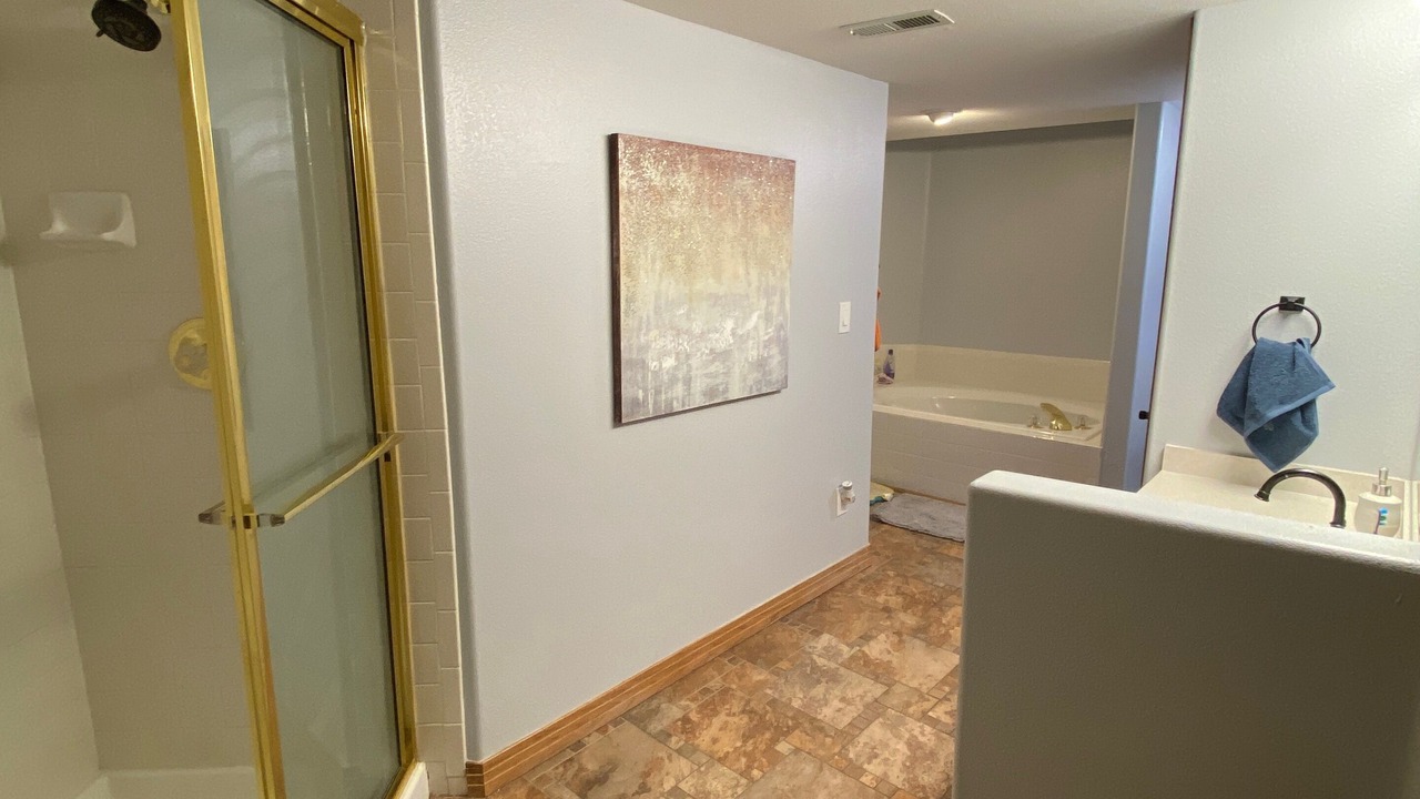 Photo of Bathroom in Golden