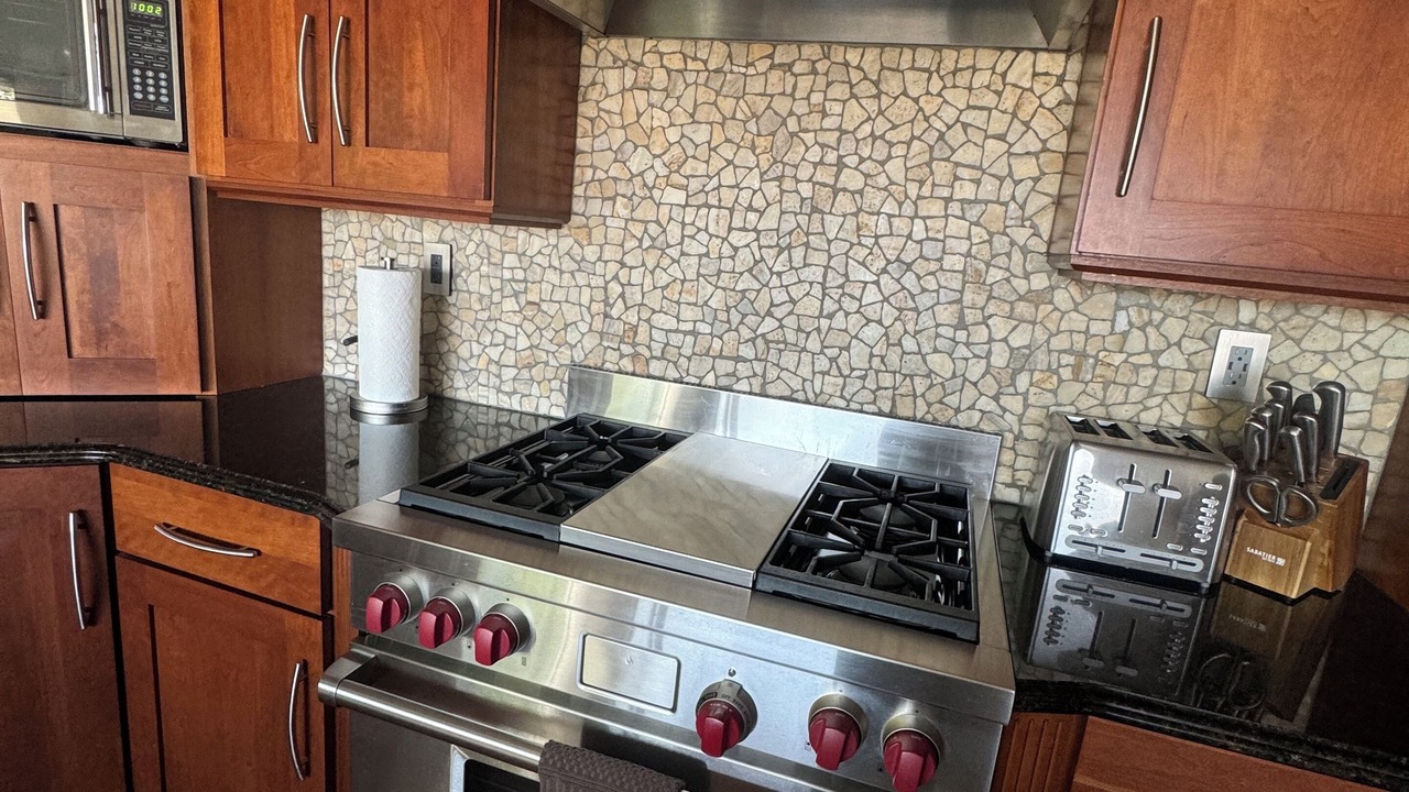 Photo of Kitchen in Winchester Bay
